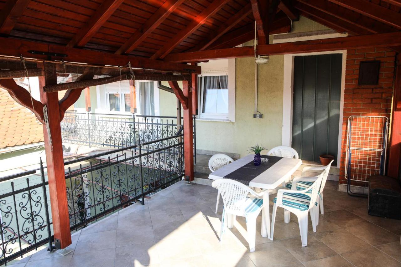 Apartman Kaya Apartment Ðakovo Exterior foto